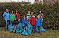 Zahlreiche freiwillige Helfer des Obst- und Gartenbauvereins