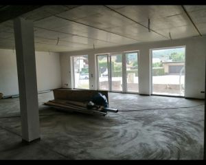 Außenanlagen und Innenausbau